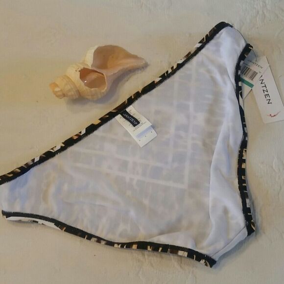𝅺JANTZEN PLUS SIZE TRIBAL SWIM BOTTOM - Picture 8 of 8